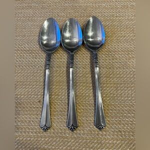 Vintage ORLEANS ORL31 STAINLESS Soup Spoons (3)